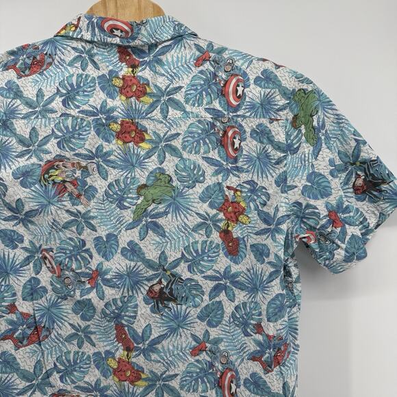 Marvel Shirt Mens XL Floral Hawaiian Avengers Button Up Short Sleeve Camp Collar - Picture 5 of 10